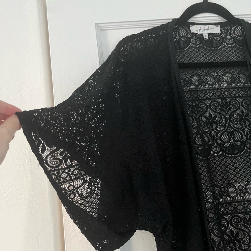 Black Lace Short Sleeve Duster